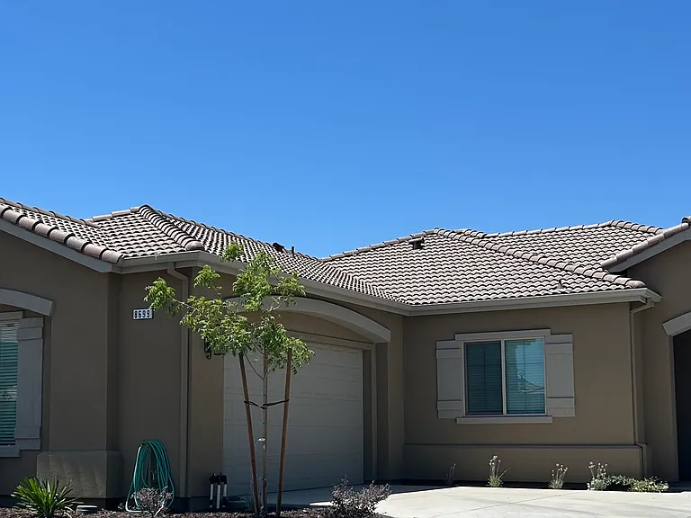 8699 N Verona Way — Photo 1
