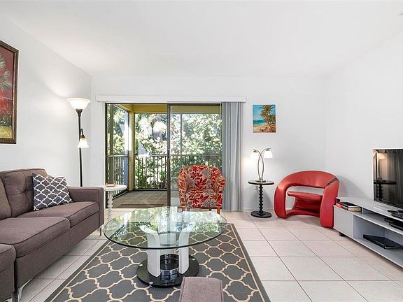 5th image of 5311 Gulf Of Mexico Dr #8