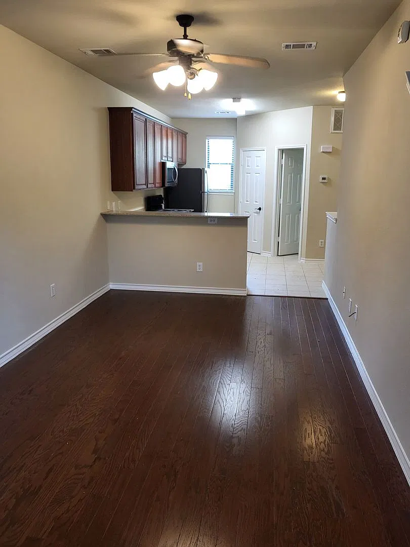 122 Nemo Ct, Arlington, TX 76010 — Photo 4