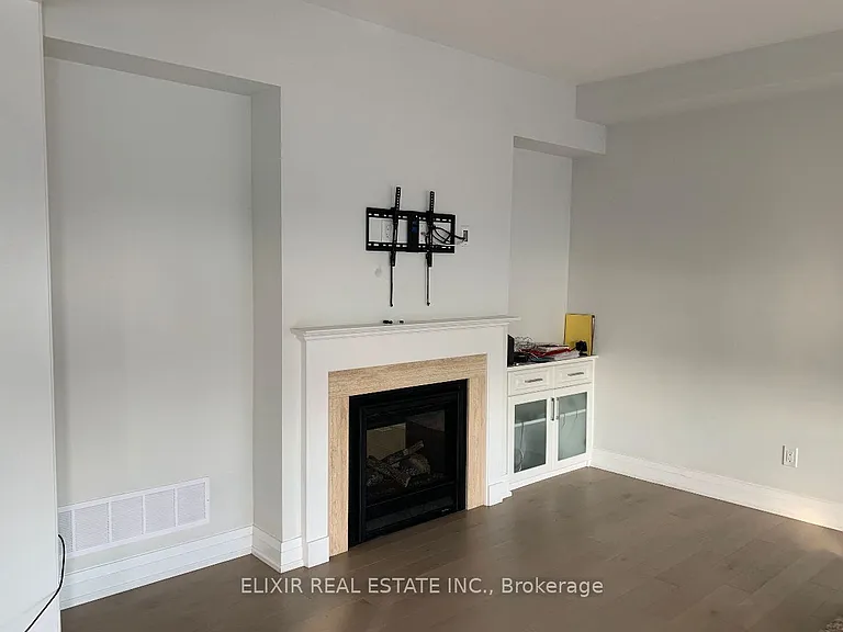 110 Brushwood Dr — Photo 7
