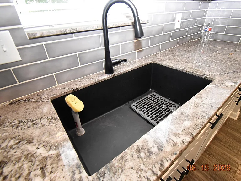 15711 Blackhawk Blvd — Photo 6