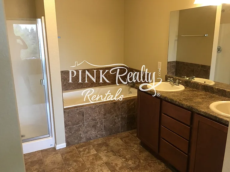 2317 Washo Cir — Photo 30