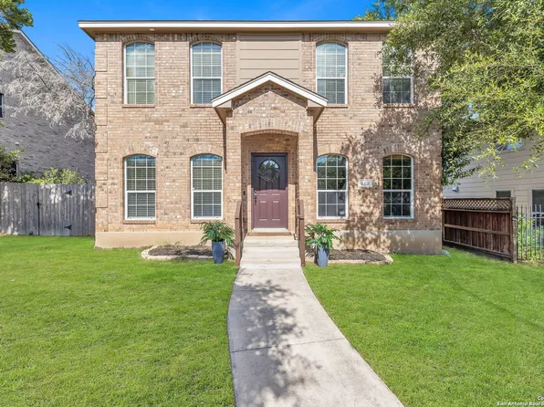8212 OLDE VILLAGE DR, San Antonio, TX 78250