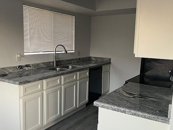 3rd image of 8119 N 33rd Dr Unit 4