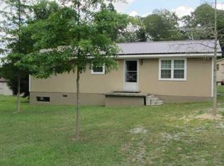 212 Wheeler Ave, Chickamauga, GA 30707