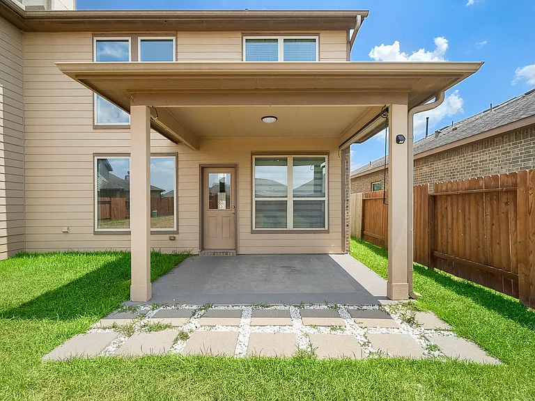 29006 Dryander Forest Ct — Photo 24