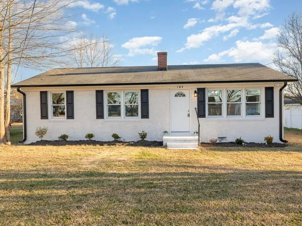 105 Mercer St, Princeton, NC 27569