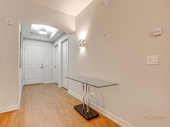 2nd image of 400 Village Grn Unit 106