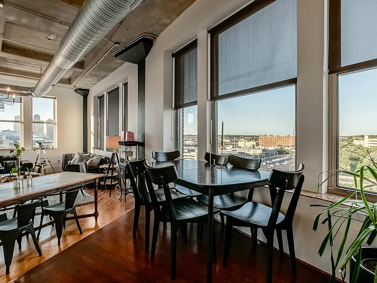 2107 Grand Ave #1001-1002 — Photo 9