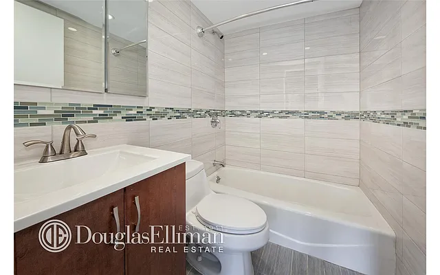 Rented by Douglas Elliman | media 18