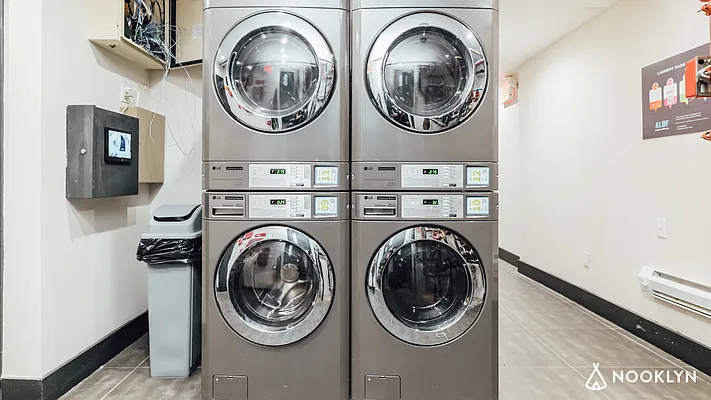 Rented by Nooklyn NYC LLC | media 19