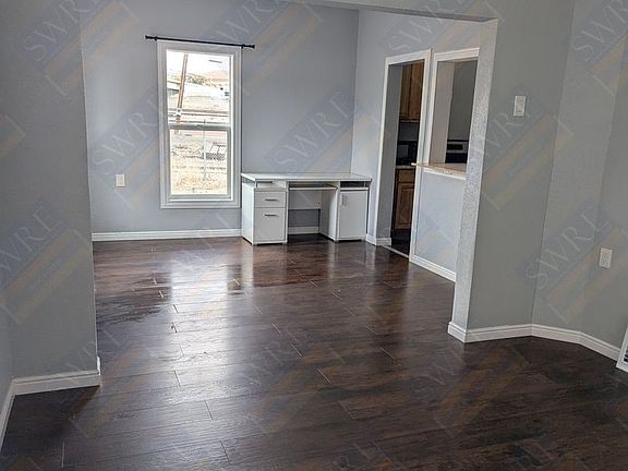 3rd image of 109 Thomas St
