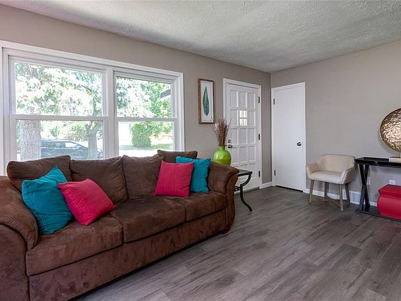 3rd image of 65 Dewhurst Ave