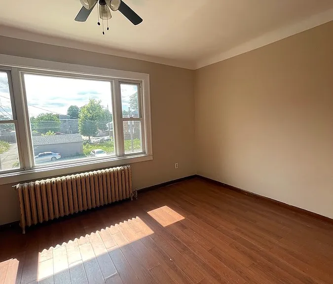 538 Louis Ave #4 — Photo 6