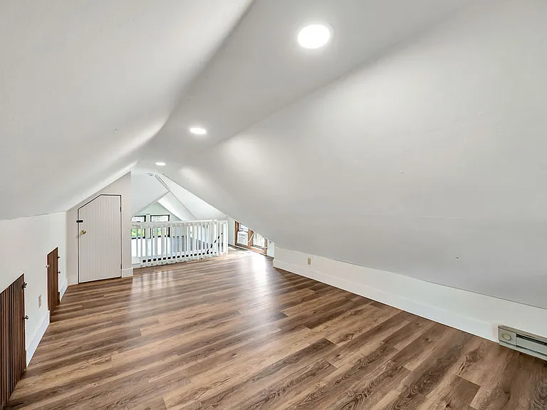 2421 Kenilworth Ave #2 — Photo 13