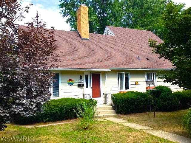 1st image of 2114 Oak Ave