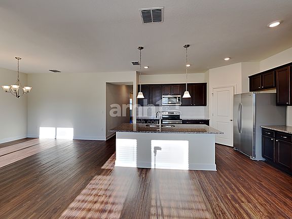 4th image of 3216 Bridge Haven Dr