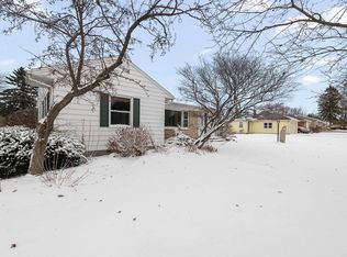 777 E Pioneer Rd, Fond Du Lac, WI 54935