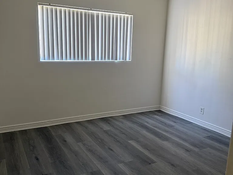 7319 Variel Ave #2 — Photo 11