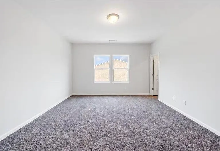 1004 Taylor Ct — Photo 34