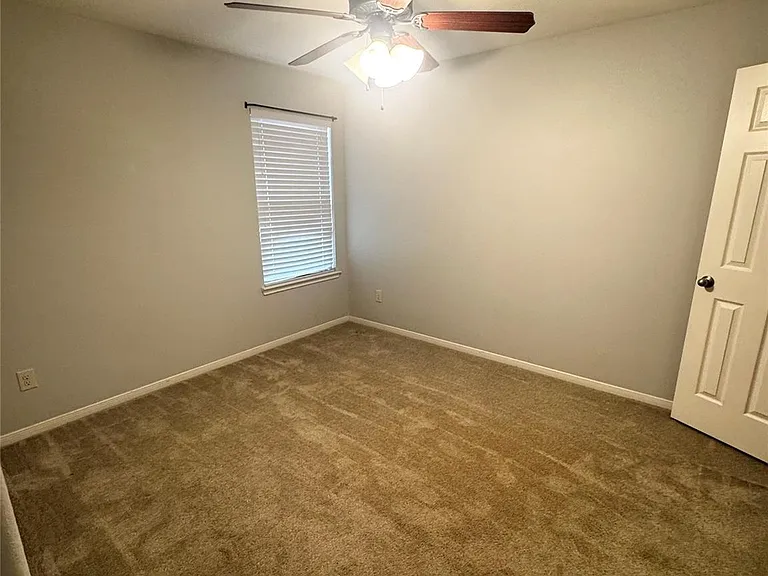 20619 Raingreen Dr — Photo 7