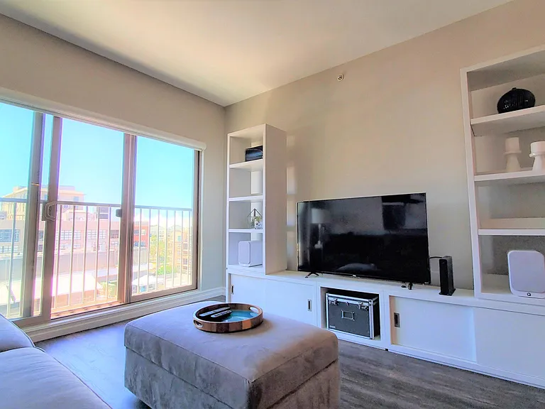 450 J St #7151 — Photo 8