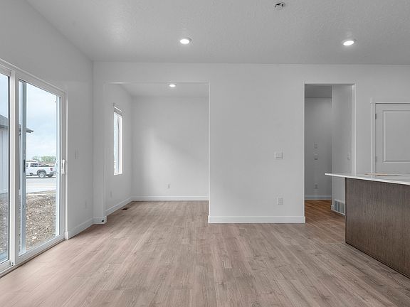 Plan Elevation.