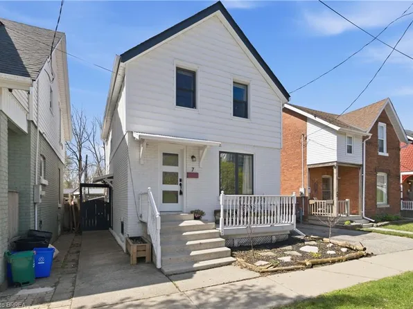 7 Ontario St, Brantford, ON N3S 2B7