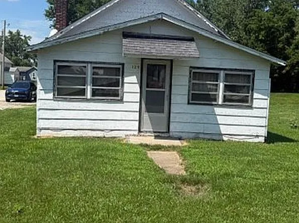 120 Main St, Hillsdale, IL 61257