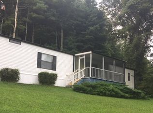 85 Sugarloaf Park Way, Hendersonville, NC 28792