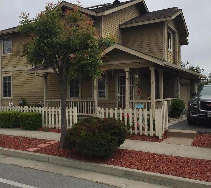 2nd image of 19 Loma Prieta Ave