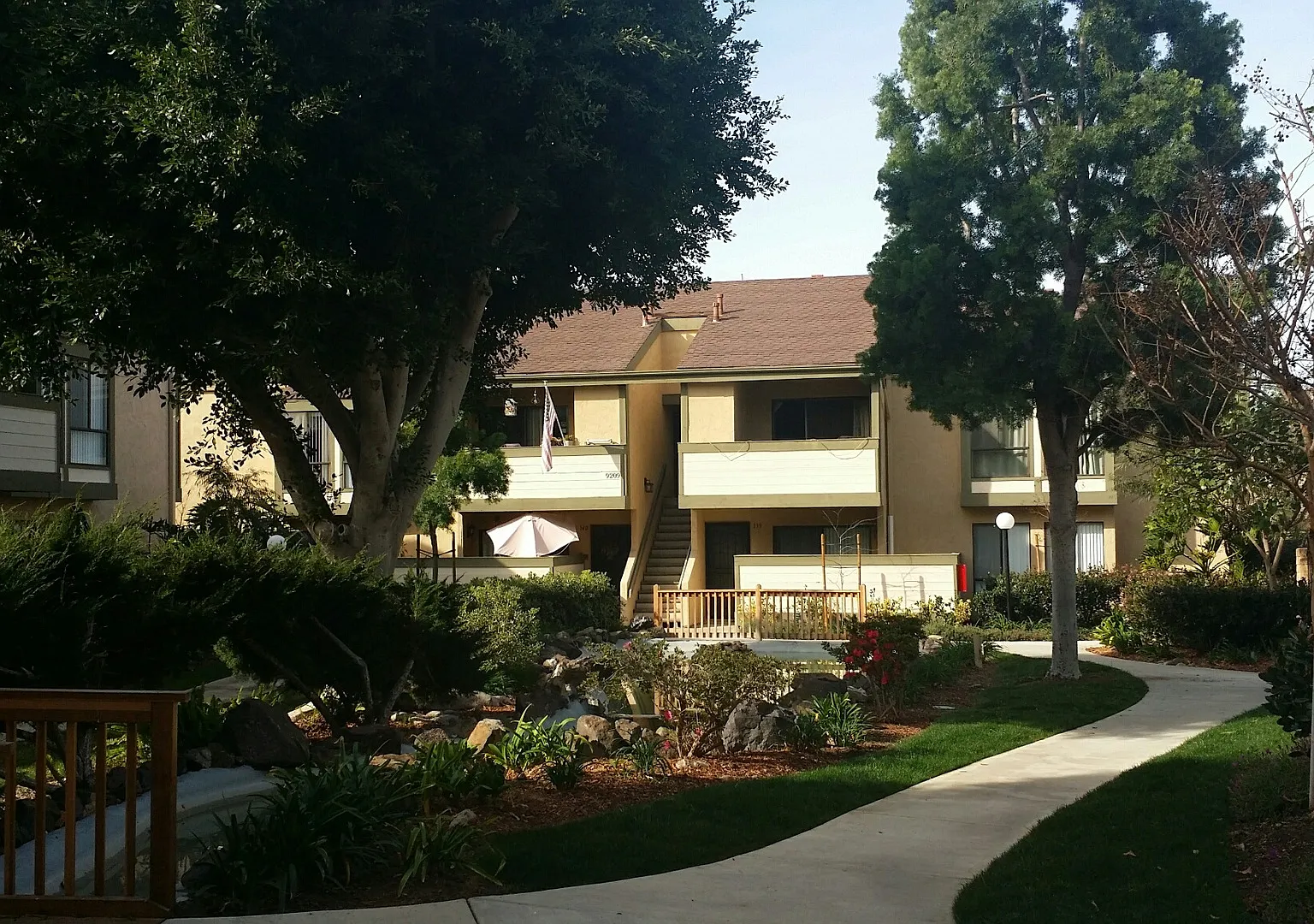 Studio - Totally remodeled, 525sq ft Condo 1 bath East Mira Mesa, Pool and Tennis — Photo 4