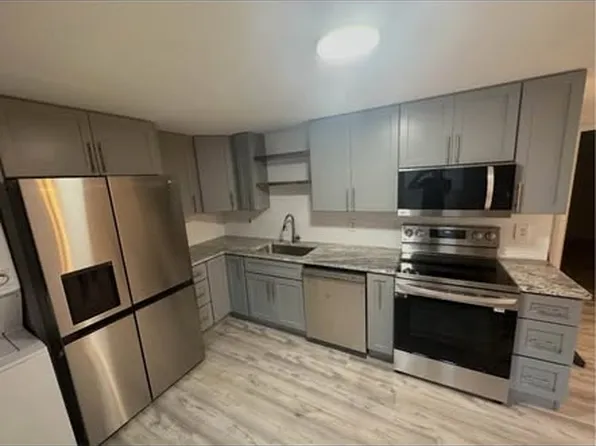 10420 Kidron Ave APT A, Englewood, FL 34224