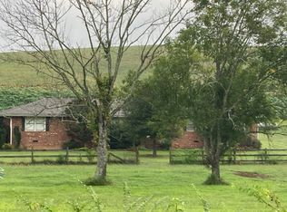 180 Hall Station Rd, Kingston, GA 30145