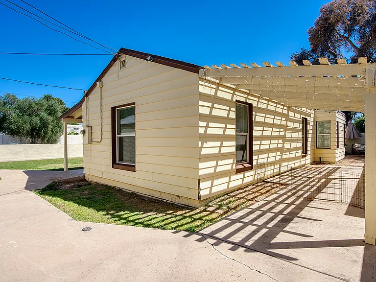 502 W Roma Ave #B — Photo 14