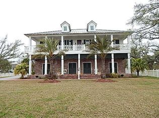 301 N Beach Blvd, Waveland, MS 39576