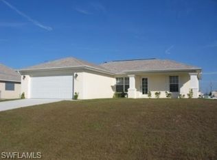 821 NE 10th St, Cape Coral, FL 33909