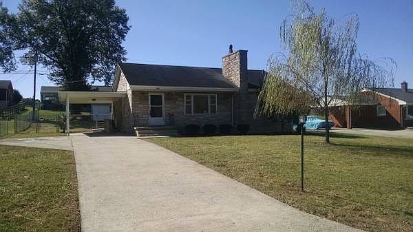 1st image of 2641 Lindenwood Dr
