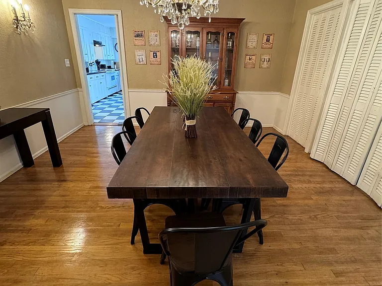 1525 Hillcrest Dr — Photo 12