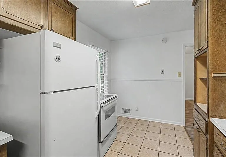 2985 Fredrick Dr — Photo 33