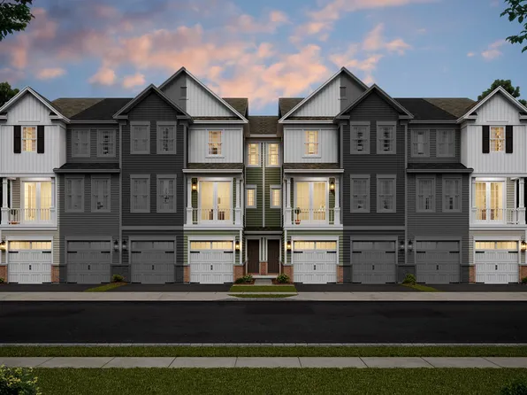 44 Depot Way, Dunellen, NJ 08812