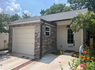 428 Saint Thomas Ln, Baton Rouge, LA 70806