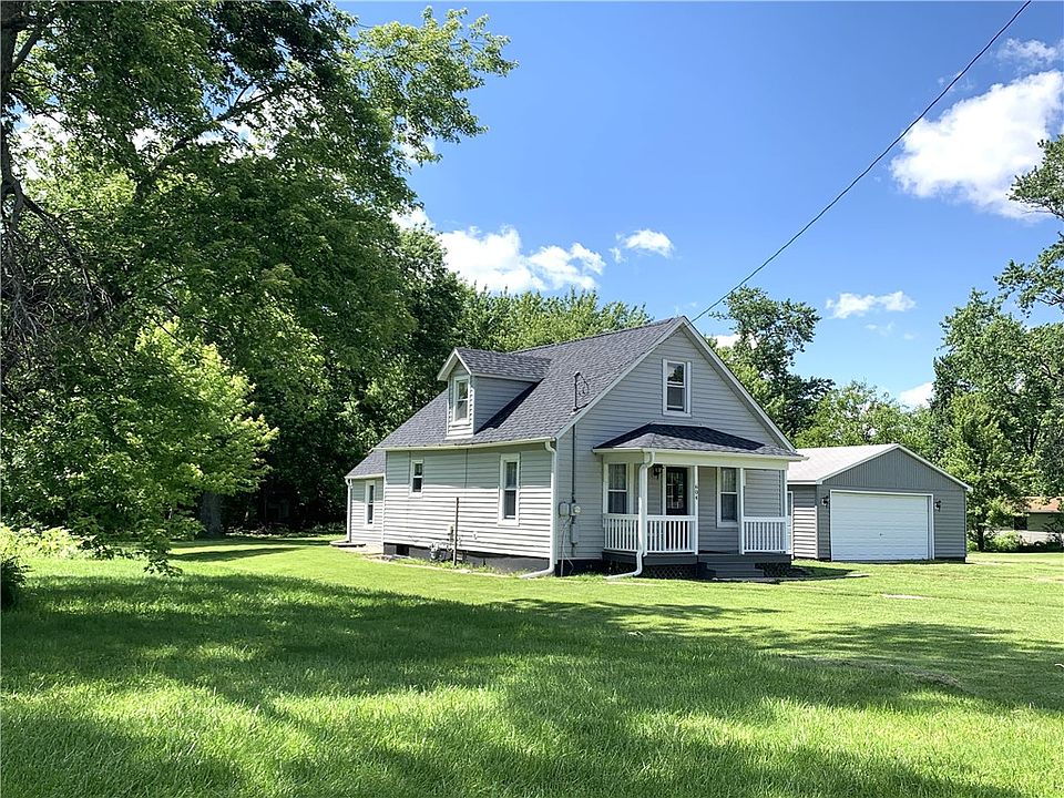 604 N Elizabeth St, Pana, IL 62557 | Zillow