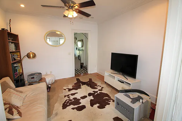 Rented by Compass | media 5