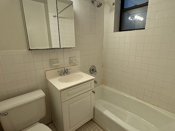 5th image of 248 W 105th St #3J
