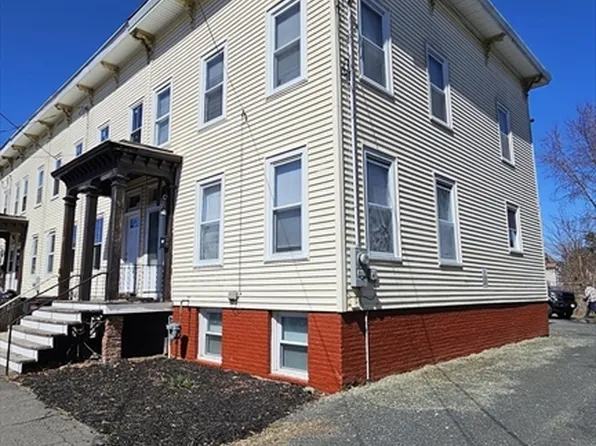 17 Green Ave, Westfield, MA 01085