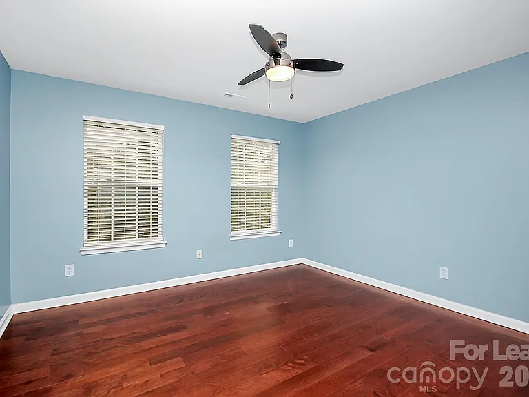 3415 Fallowbrook Forest Dr — Photo 17