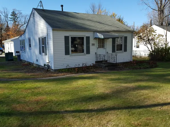 700 Iroquois Trl, Willoughby, OH 44094