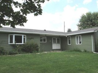 322 Hillcrest Ave, Compton, IL 61318