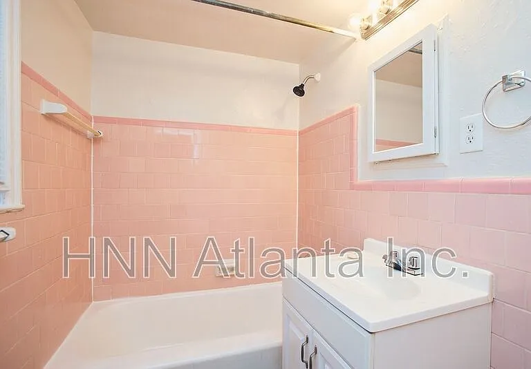 Briarwood Apartments — Photo 6